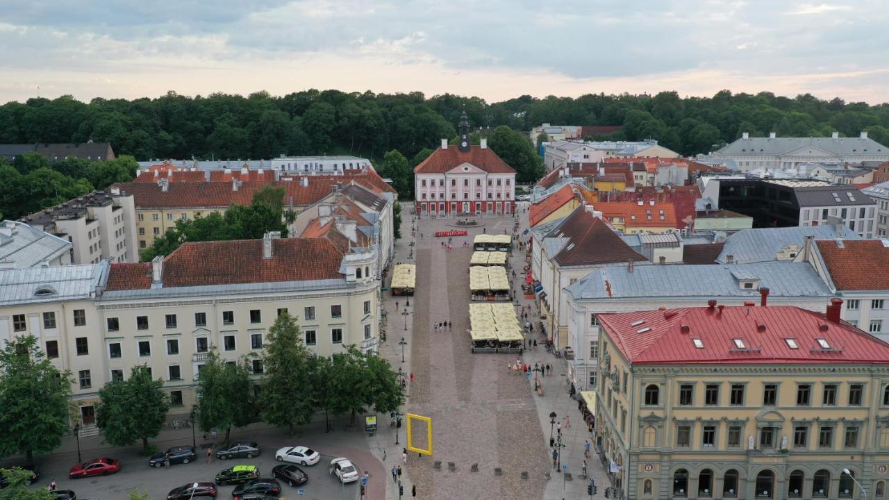 Over The River Apartment Tartu Exterior photo